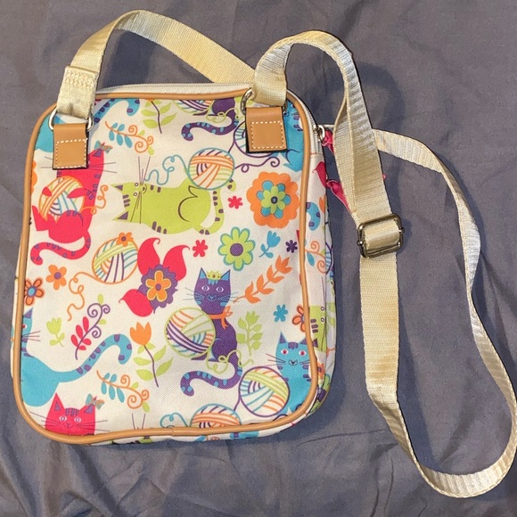 Lily Bloom cat and yarn with floral crossbody purse - Picture 2 of 5